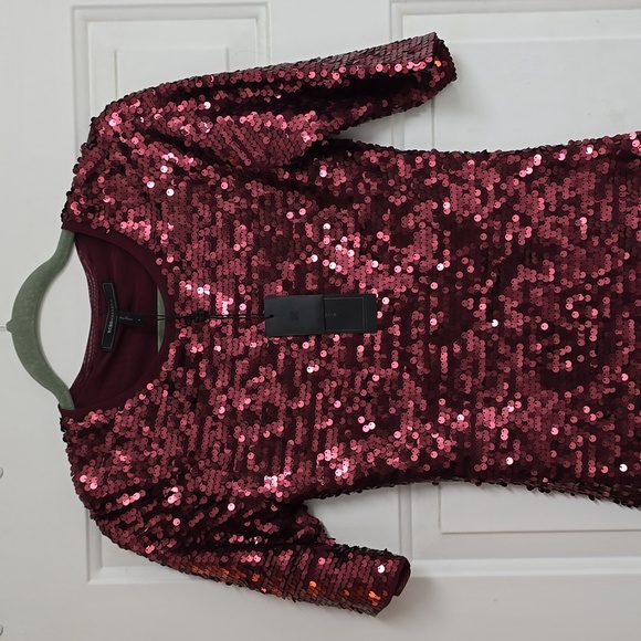 BCBGMAXAZRIA / Revolve Marta Sequin Dress in Port Combo - Picture 3 of 13